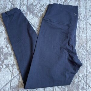 Old Navy Extra High Rise Leggings Size Medium